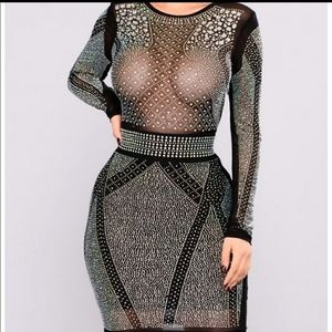 SOLD 🖤Midi Dress🖤 SOLD